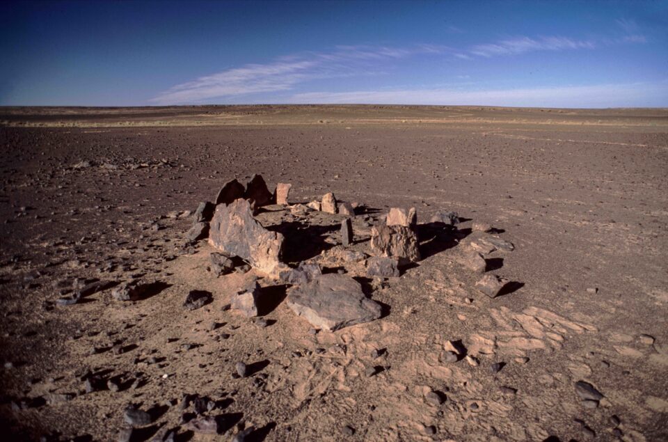Sepoltura islamica nel Tassili n’Ajjer, legata alle antiche carovane del Sahara